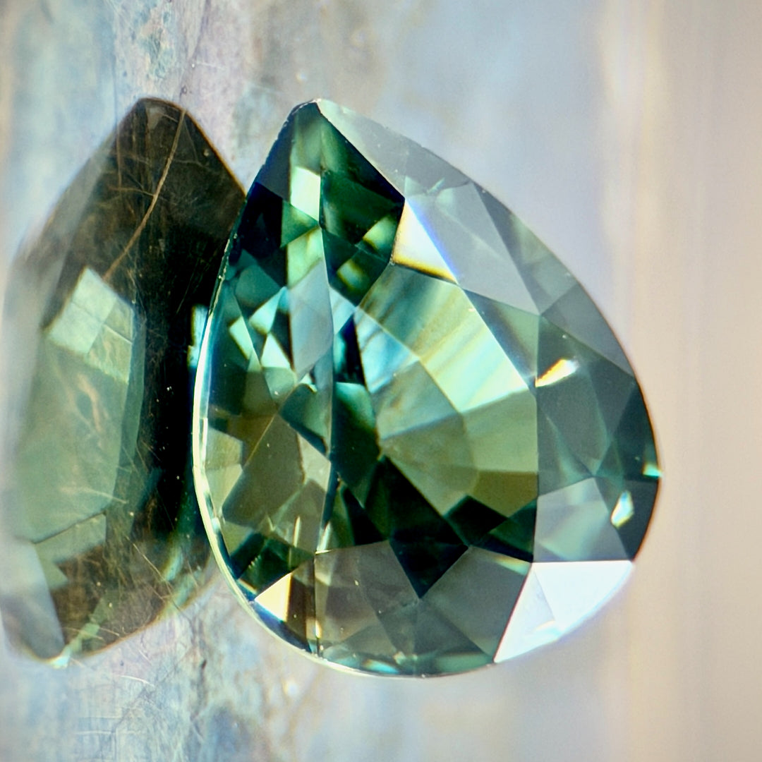 1.7ct Pear Shaped Sapphire
