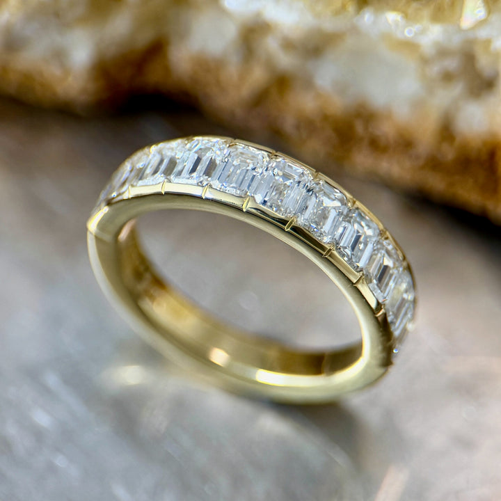 Lab Grown Emerald Cut Diamond Band in Yellow Gold